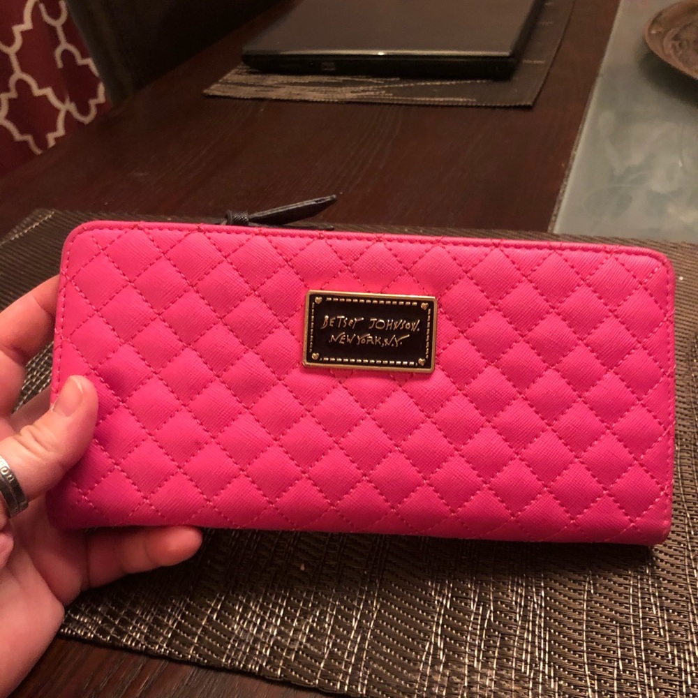 Betsy Johnson wallet